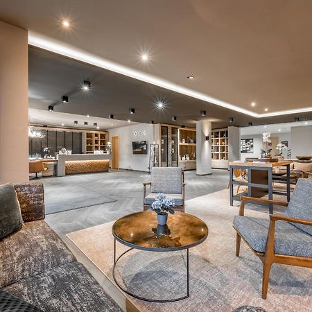 Alpenparks Hotel & Apartment Arlberg Warth Mit Pool Экстерьер фото