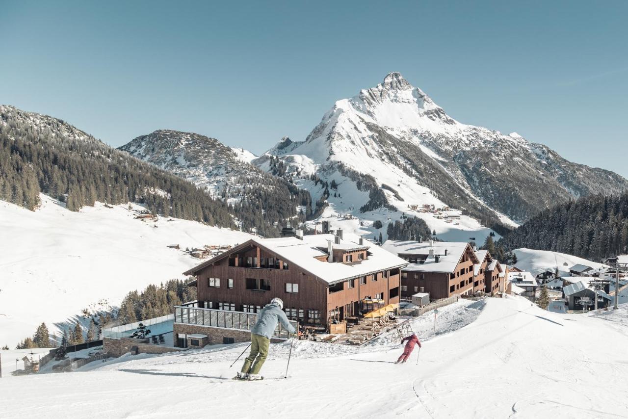 Alpenparks Hotel & Apartment Arlberg Warth Mit Pool Экстерьер фото