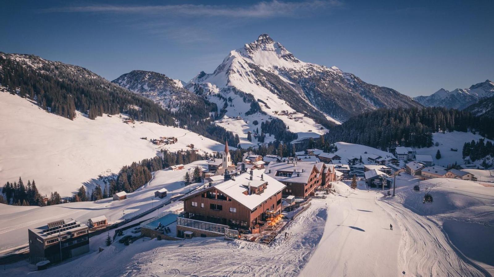 Alpenparks Hotel & Apartment Arlberg Warth Mit Pool Экстерьер фото