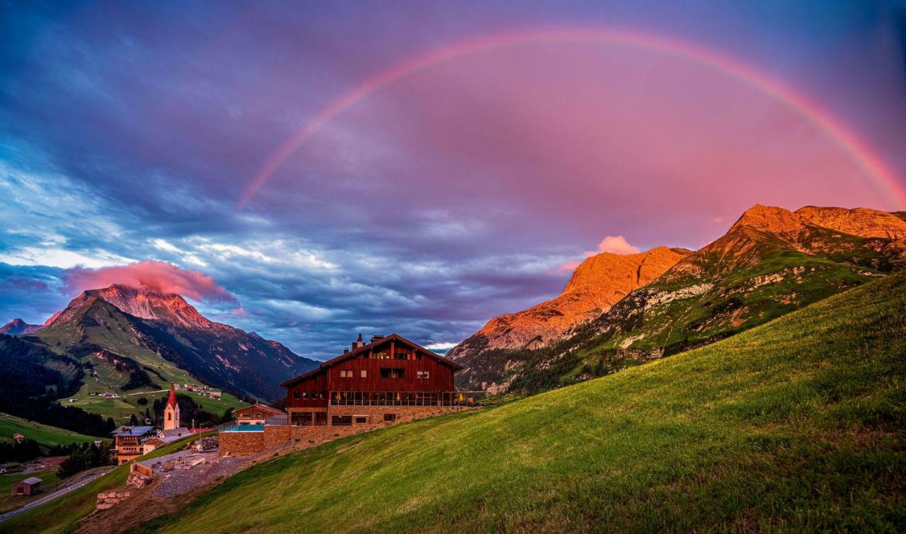 Alpenparks Hotel & Apartment Arlberg Warth Mit Pool Экстерьер фото