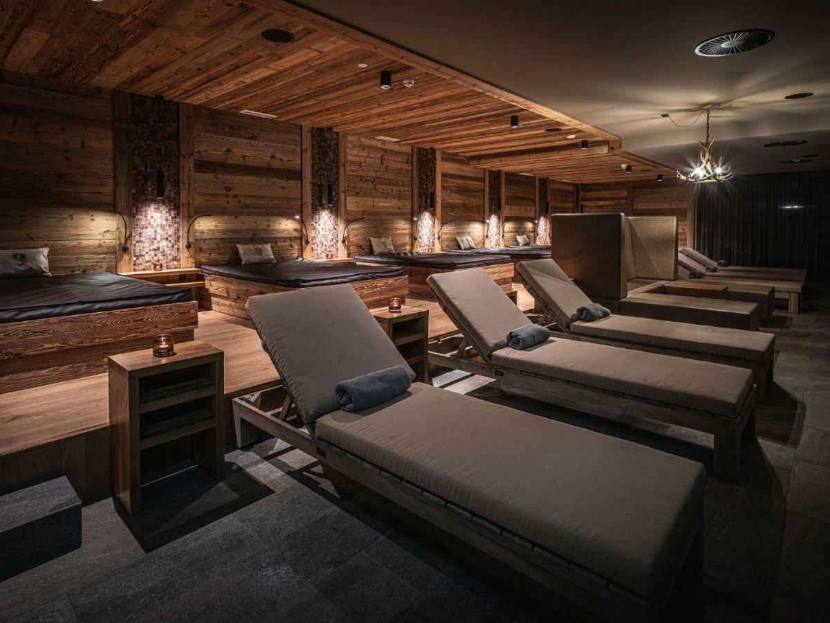 Alpenparks Hotel & Apartment Arlberg Warth Mit Pool Экстерьер фото